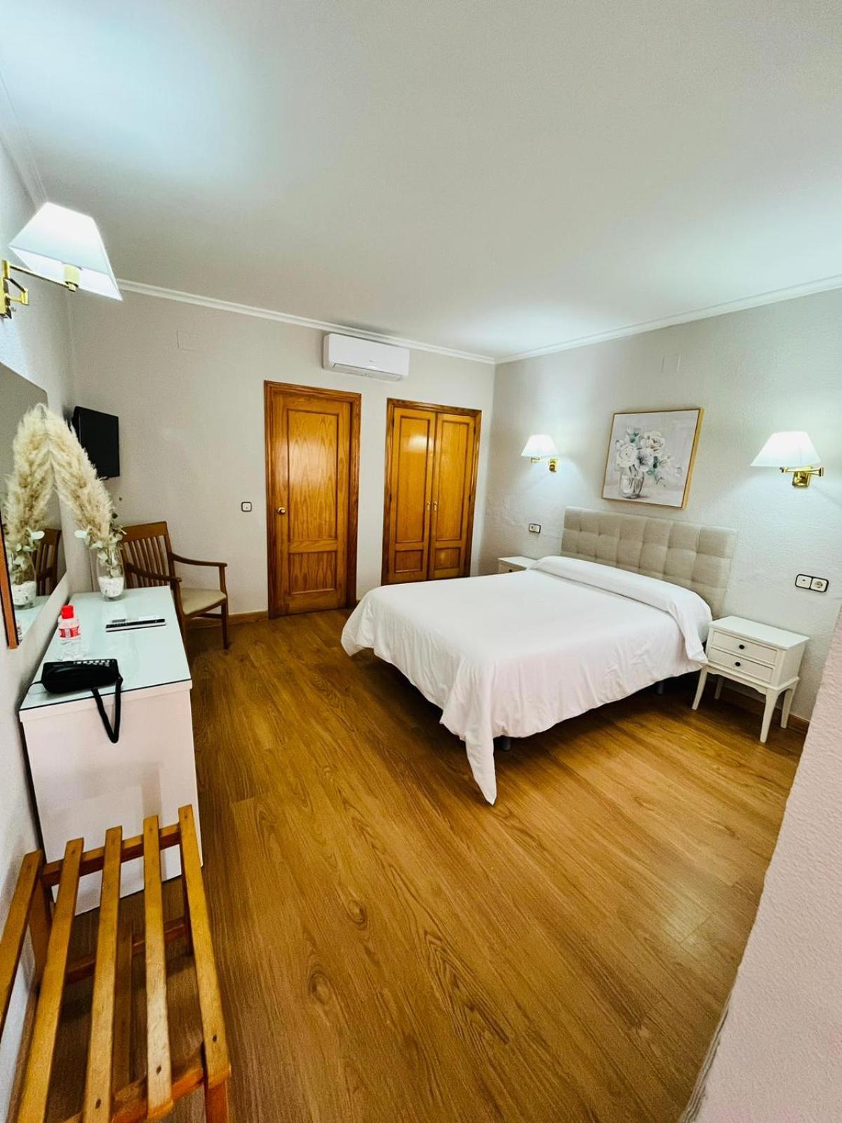 Hotel Salvador Bailén Esterno foto