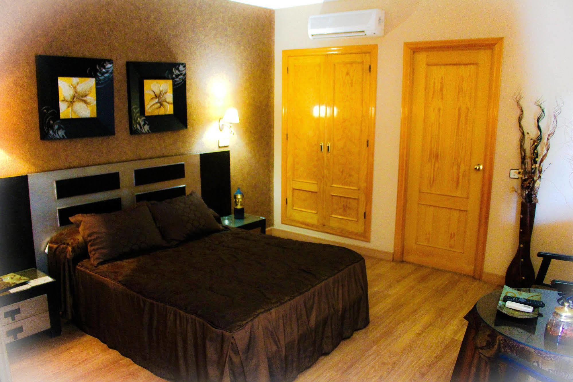 Hotel Salvador Bailén Esterno foto