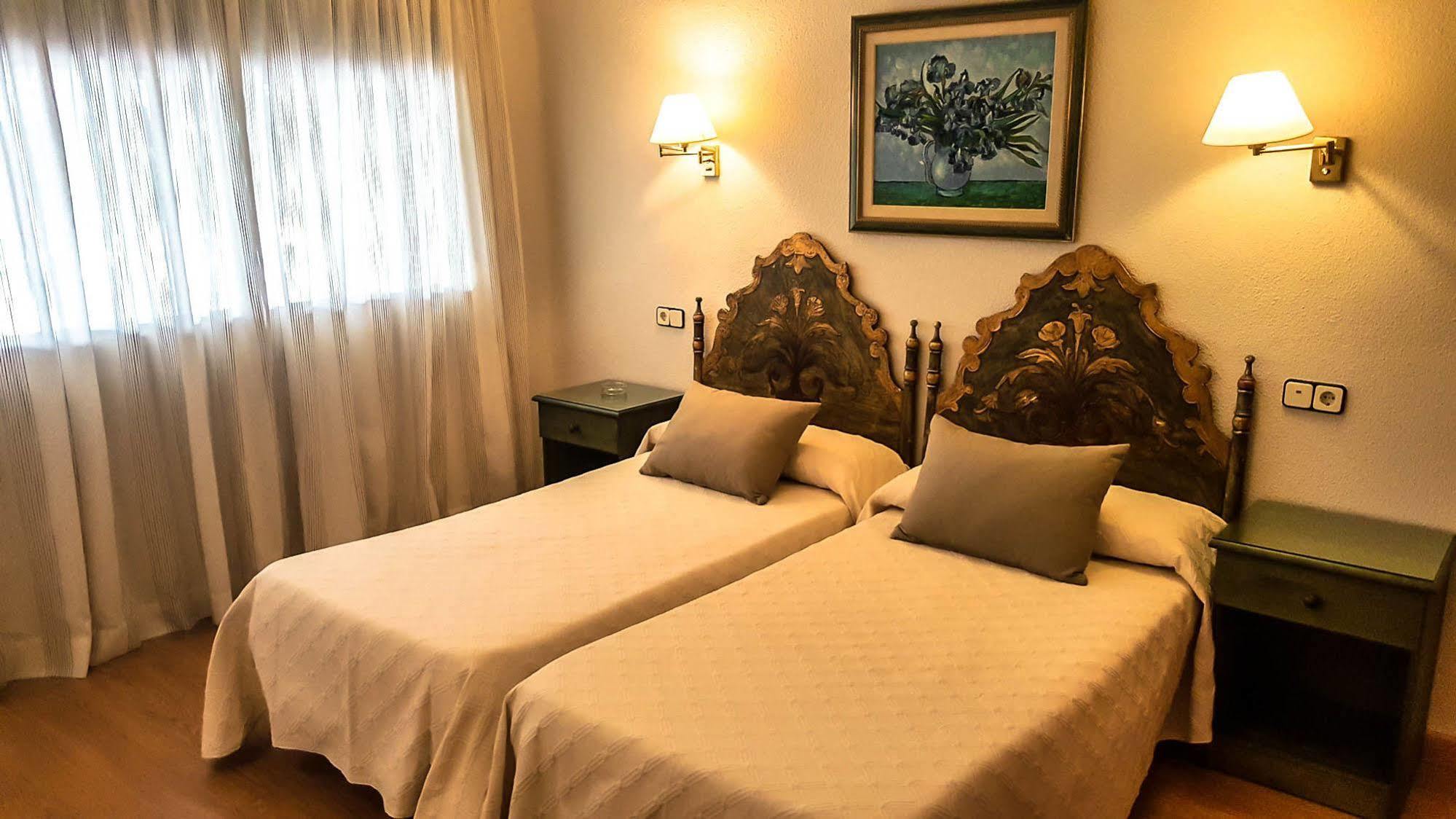Hotel Salvador Bailén Esterno foto